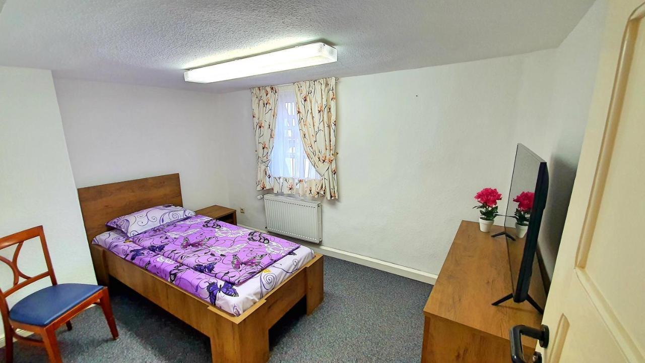 Zur Krone - Ferienhaus 2 Widdershausen Bagian luar foto